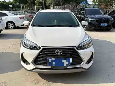 Toyota Yaris L