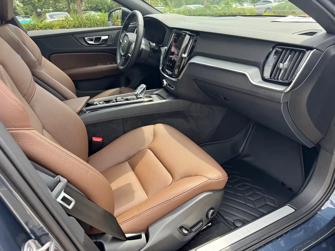 Volvo S60 2024 2024 B4 Elegance Luxury Edition