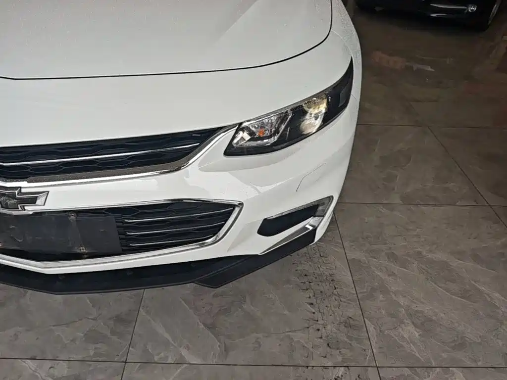 Photo 24 - Chevrolet Malibu XL