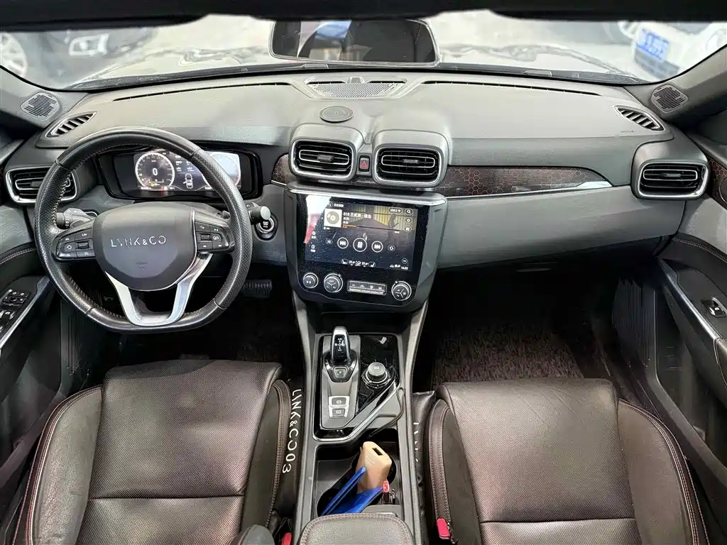 Lynk & Co 03 2019 1.5TD DCT Power Edition China VI фото 6