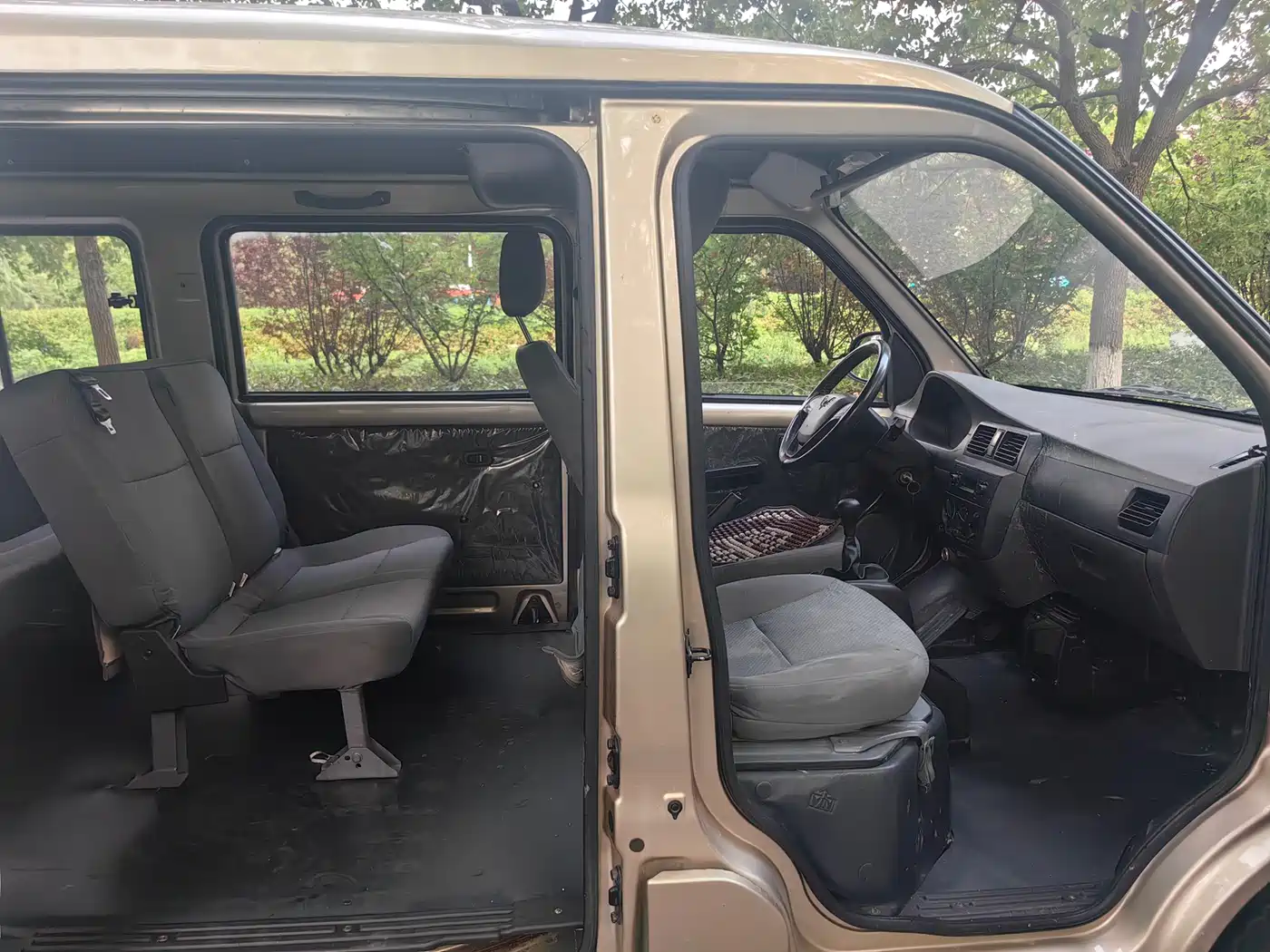 Wuling Motors Wuling Rongguang 2022 2021 1.5L Extended Basic L3C