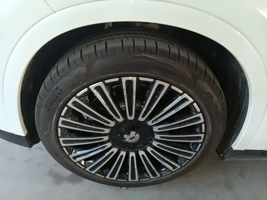 NIO ES8 2026 2025 Model 6-Seat Executive Luxury Edition
