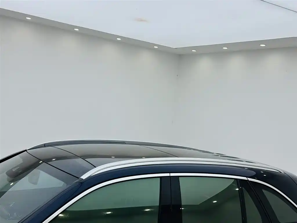 Mercedes-Benz GLC 2017 GLC 260 4MATIC Luxury фото 25