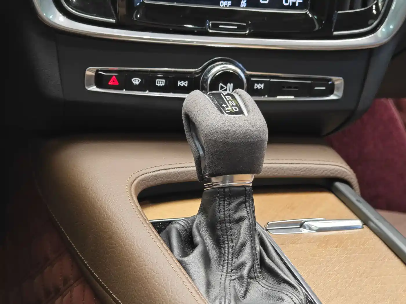 Фото 18 - Volvo S90