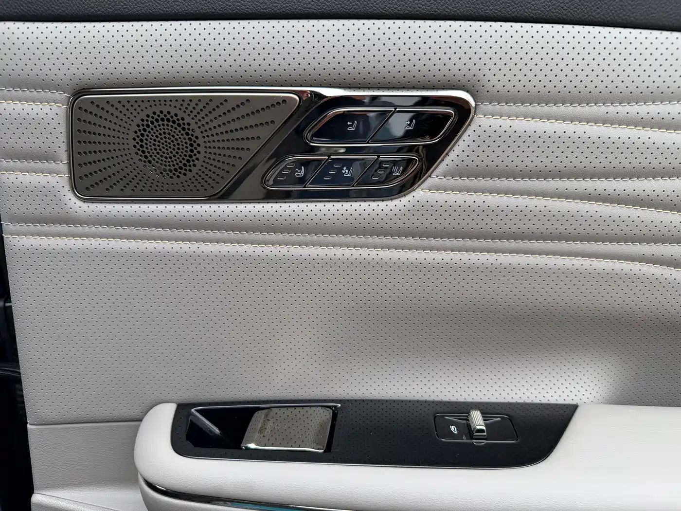 GEELY GALAXY GALAXY SPARKLE 8