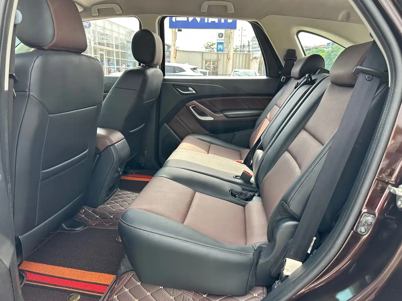 Jiangling Yusheng S350 2016 2016 2.4T Automatic 2WD Diesel Luxury 5-seater