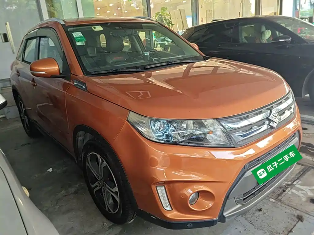 Фото 4 - Suzuki Vitara