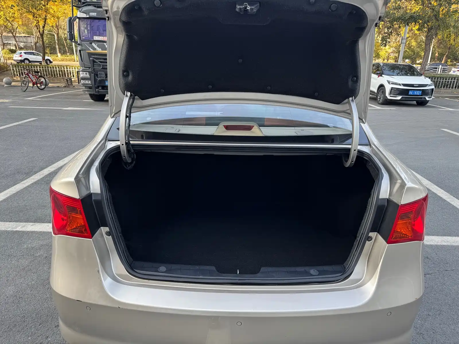 Photo 14 - Roewe 350