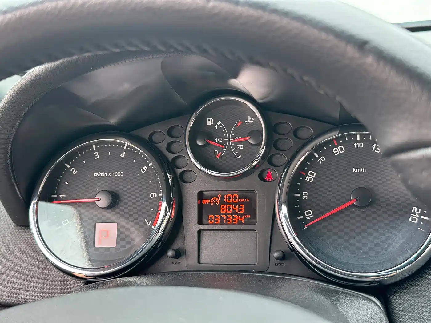 Peugeot 207 (Import) 2013 2013 1.6L CC Roland Garros Luxury