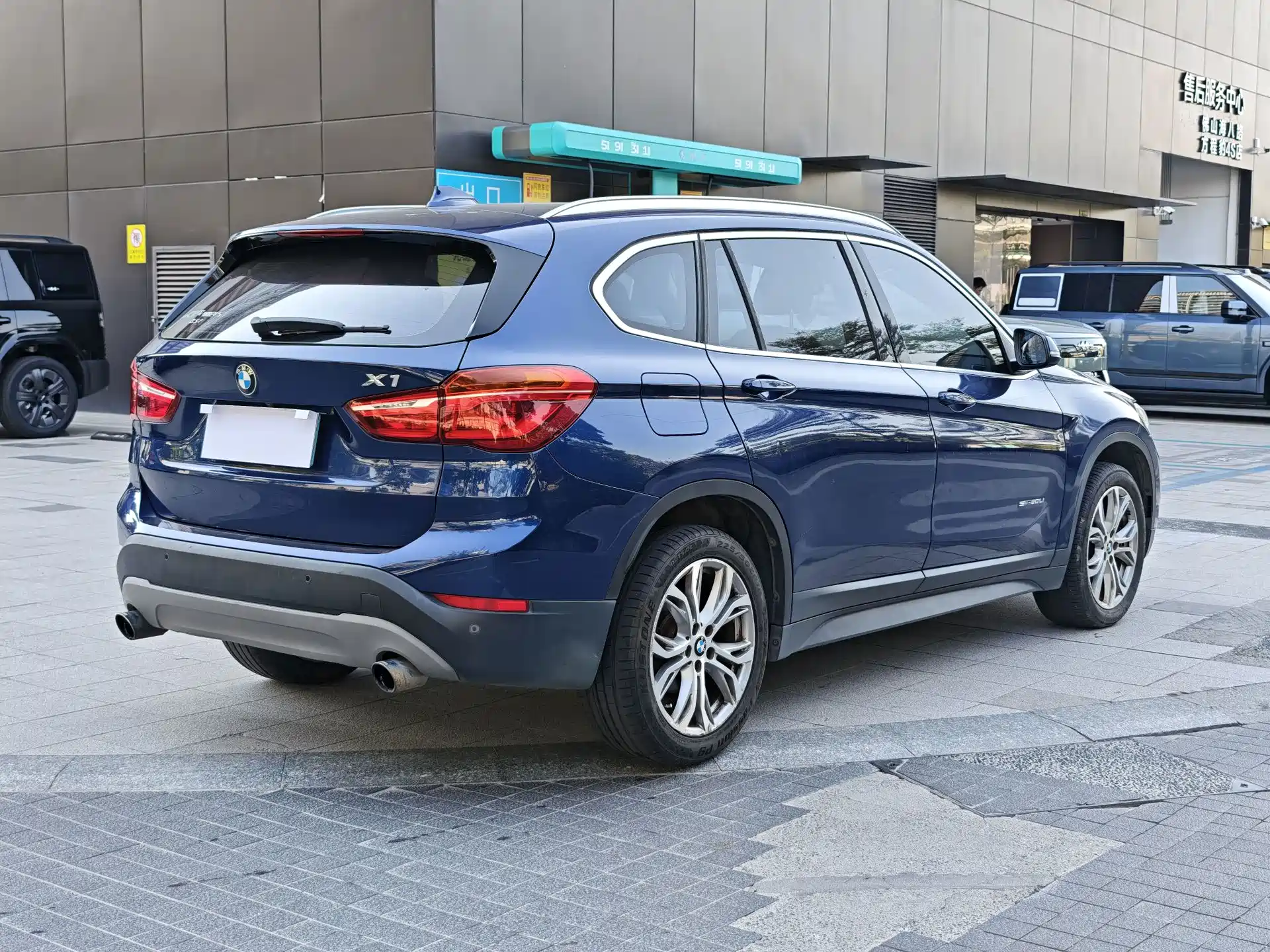 Фото 4 - BMW X1