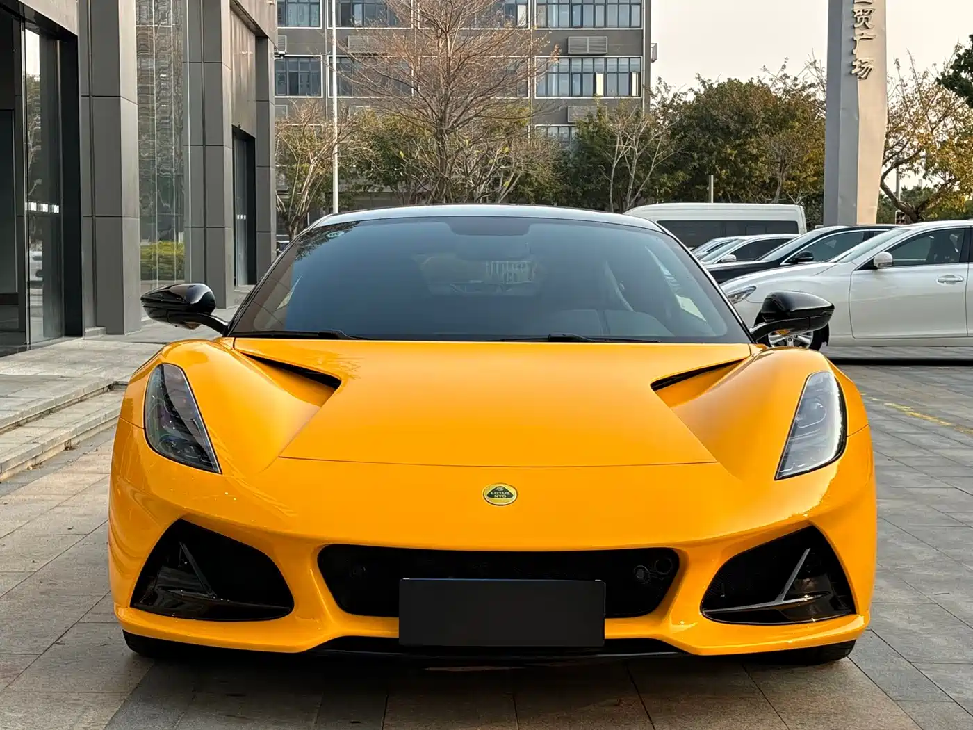 Lotus EMIRA 2024 2022 3.5T V6 Manual First Edition