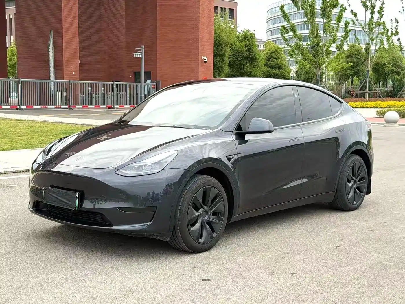 Tesla Model Y 2023 Rear-Wheel Drive Edition