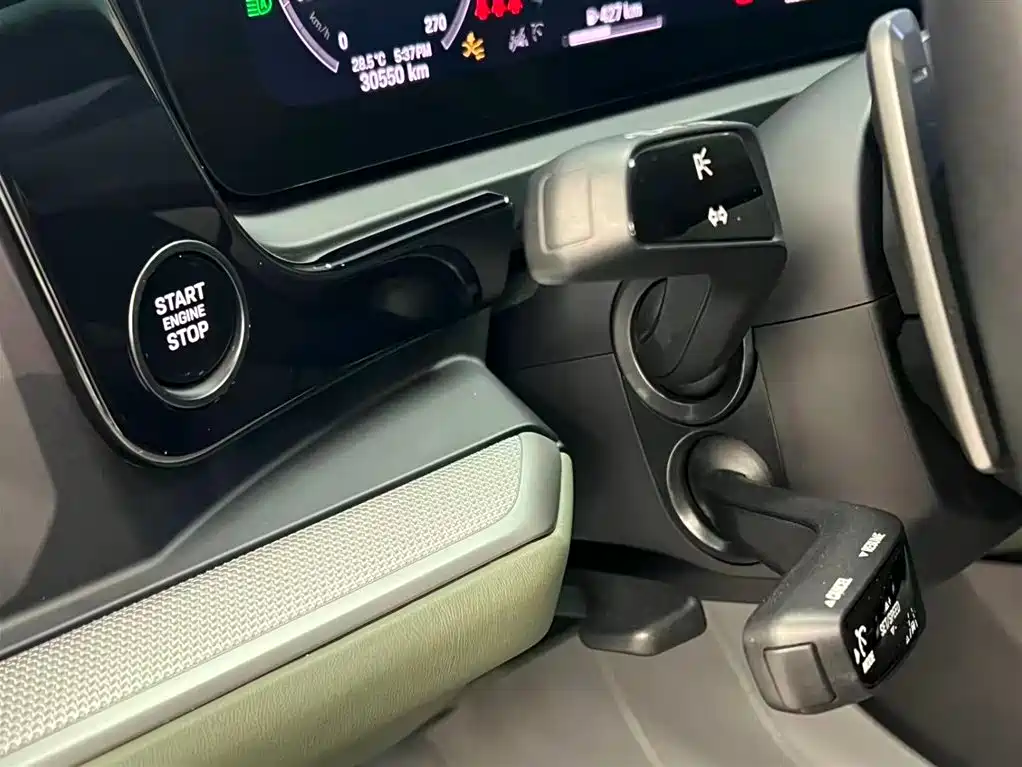 Porsche Cayenne 2024 Cayenne 3.0T фото 17