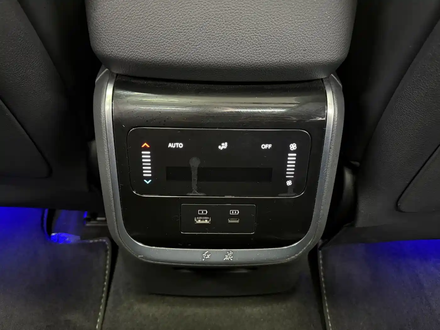 Hongqi HONGQI HS7 PHEV