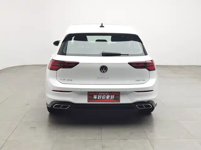Volkswagen Golf 2023 280TSI DSG R-Line Lite — фото 4