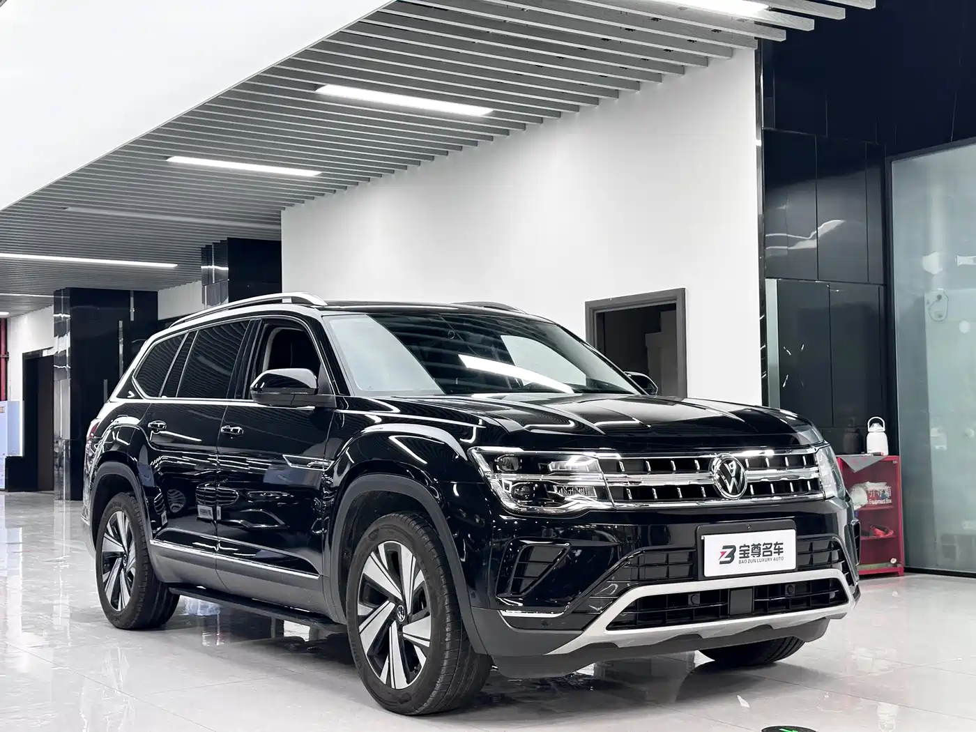 Volkswagen Teramont 2024 380TSI 4WD Prestige Luxury Edition фото 3