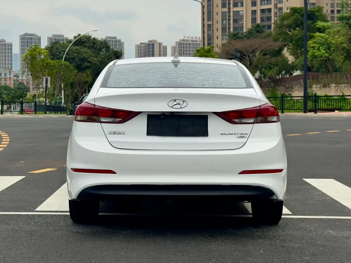 Hyundai Elantra 2016 Model 1.6L Automatic Smart Elite фото 10