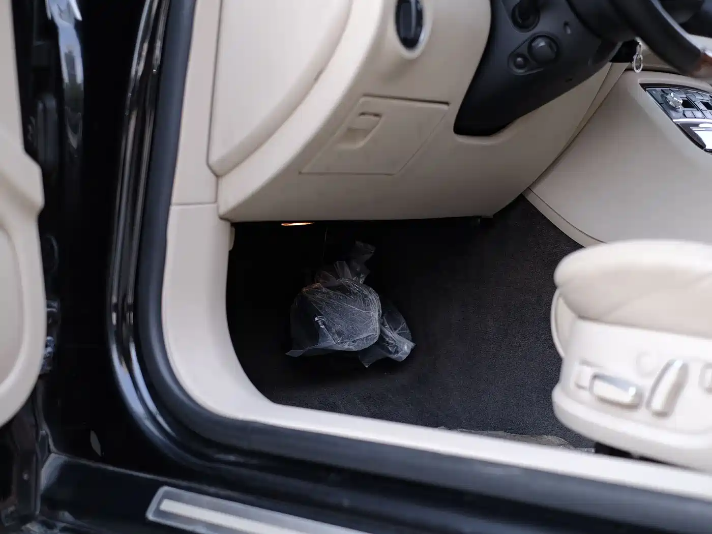 Audi A8 2008 A8L 3.2 FSI Luxury фото 29