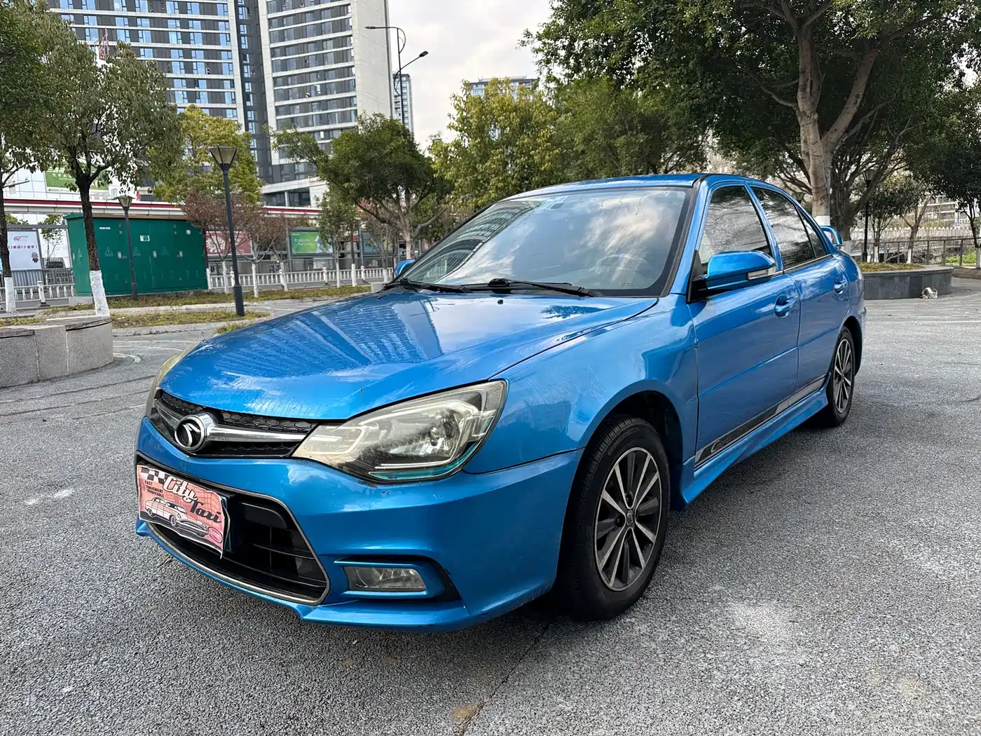 Soueast V3 Lingyue 2015 2015 1.5L Manual Elegance Edition