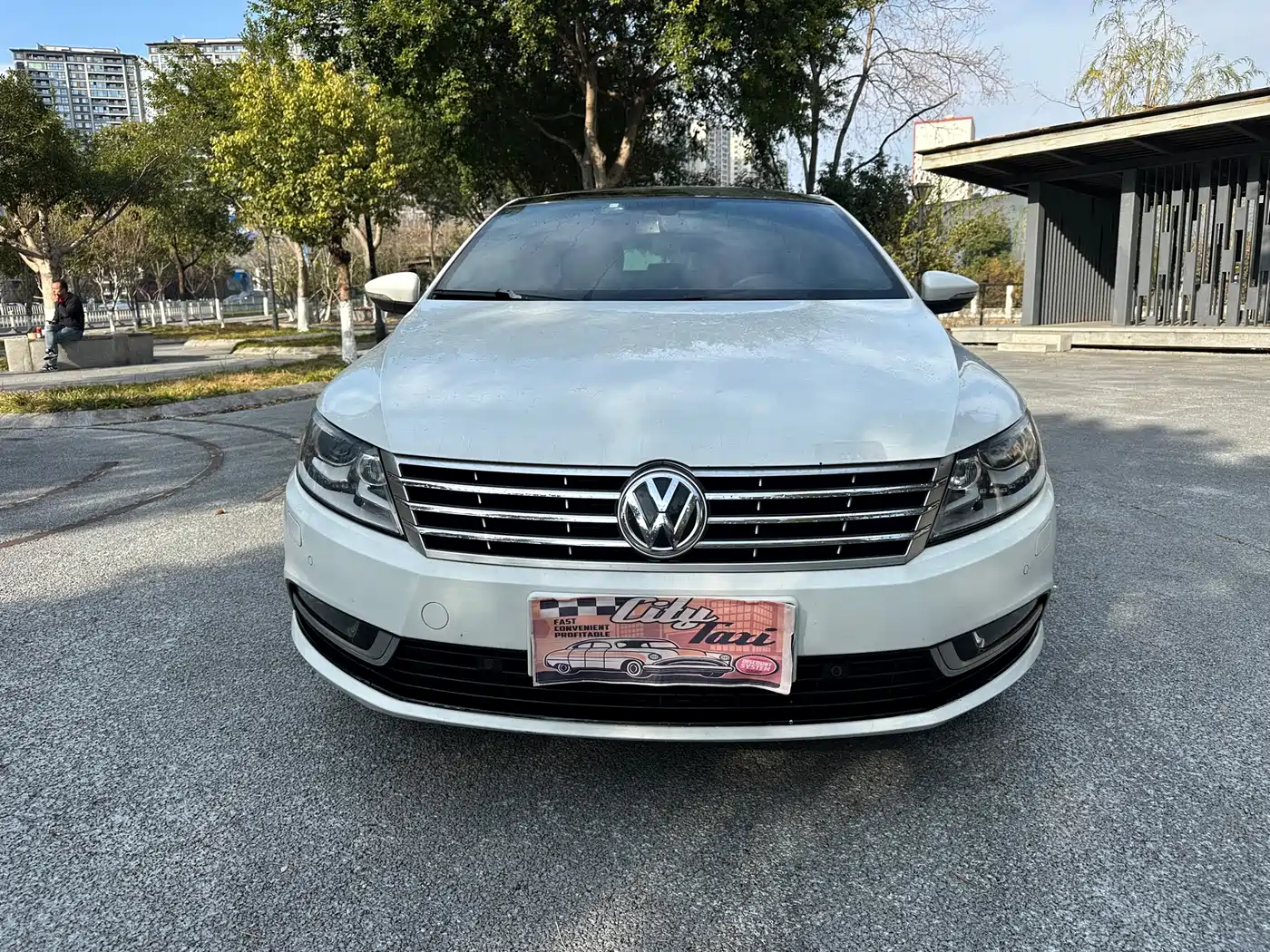 Volkswagen FAW-Volkswagen CC 2016 Model 2.0TSI Luxury фото 3