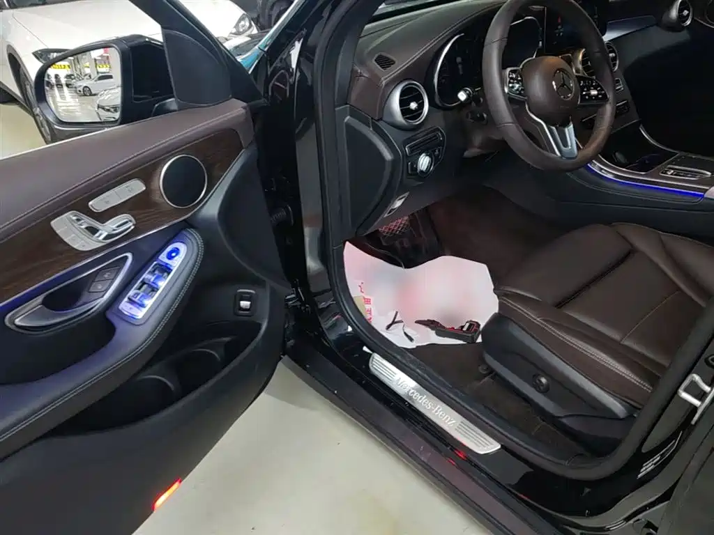 Mercedes-Benz GLC 2022 Facelift II GLC 260 L 4MATIC Luxury фото 16