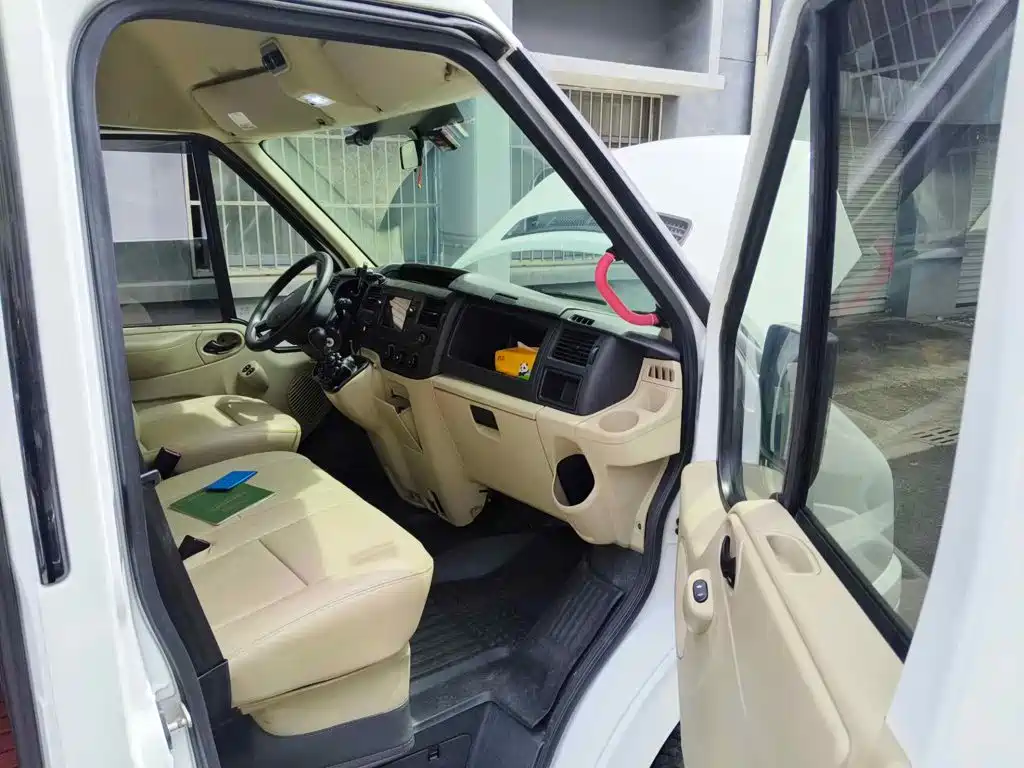 Ford New Generation Transit 2018 2016 Model 2.2T Long Wheelbase 15-Seater Mid-Roof Luxury 135HP