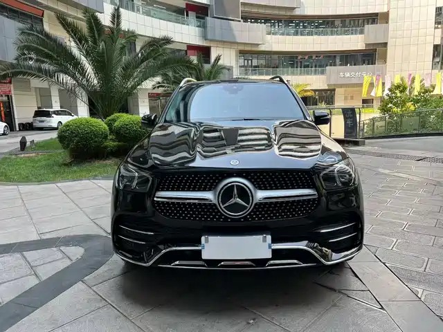 MERCEDES-BENZ GLE