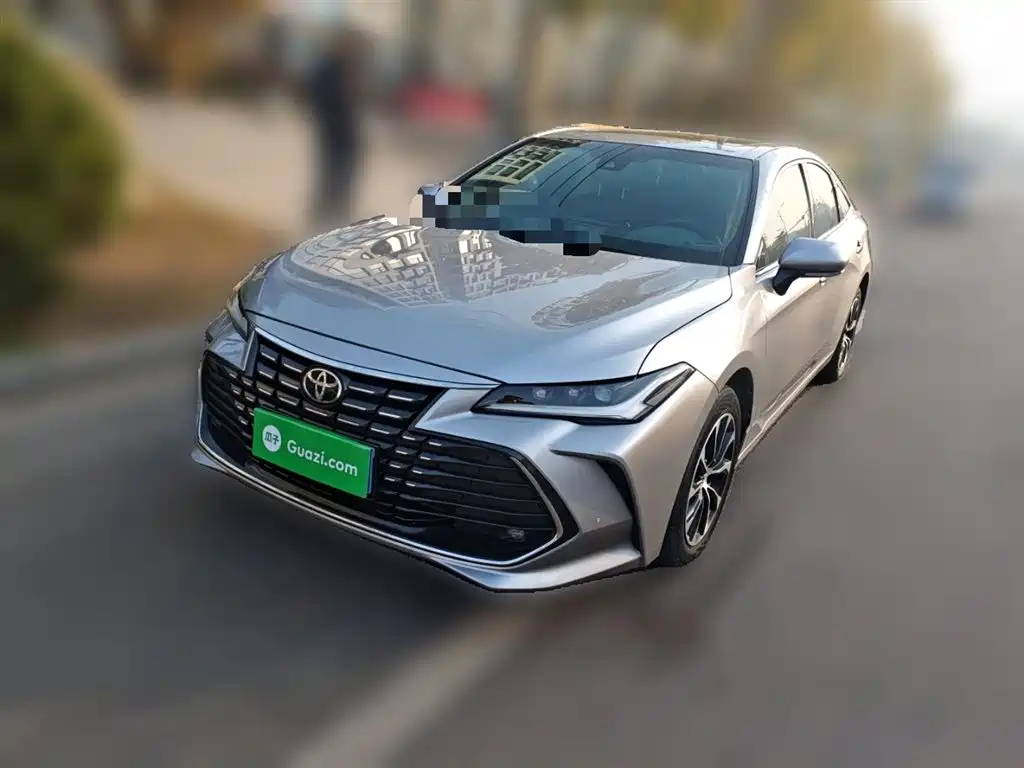 Toyota Avalon 2022 2.0L Luxury Edition фото 2
