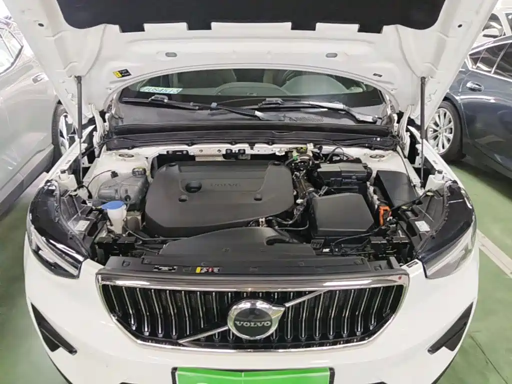 Volvo XC40 2024 2024 B3 Smart Elite Luxury Edition