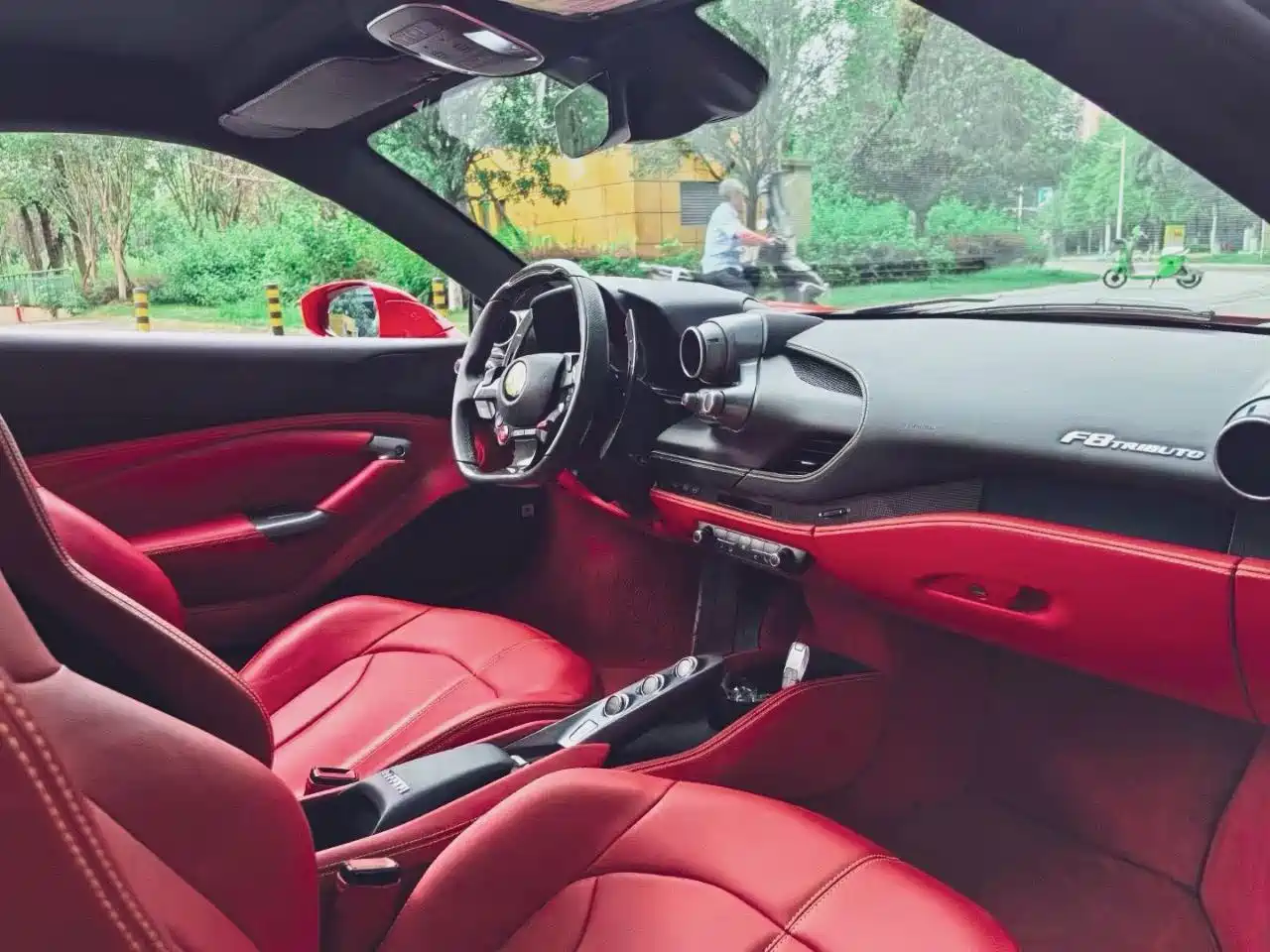 Ferrari F8 2021 2019 Tributo 3.9T V8