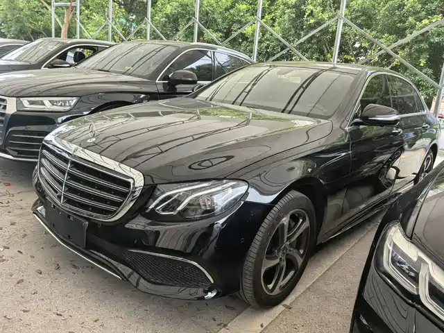 Mercedes-Benz E-Class 2019