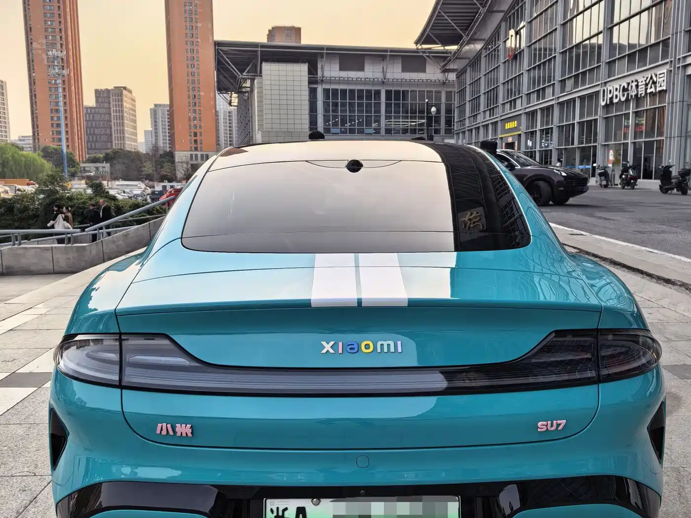 XIAOMI CAR XIAOMI SU7