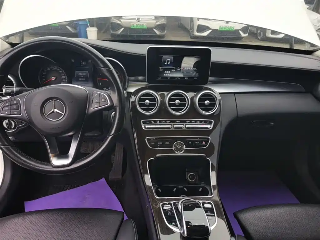 Фото 12 - Mercedes-Benz C-Class