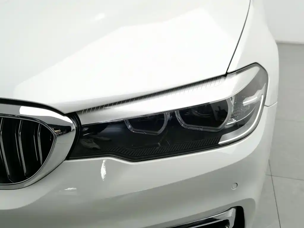 Фото 7 - BMW 5 Series