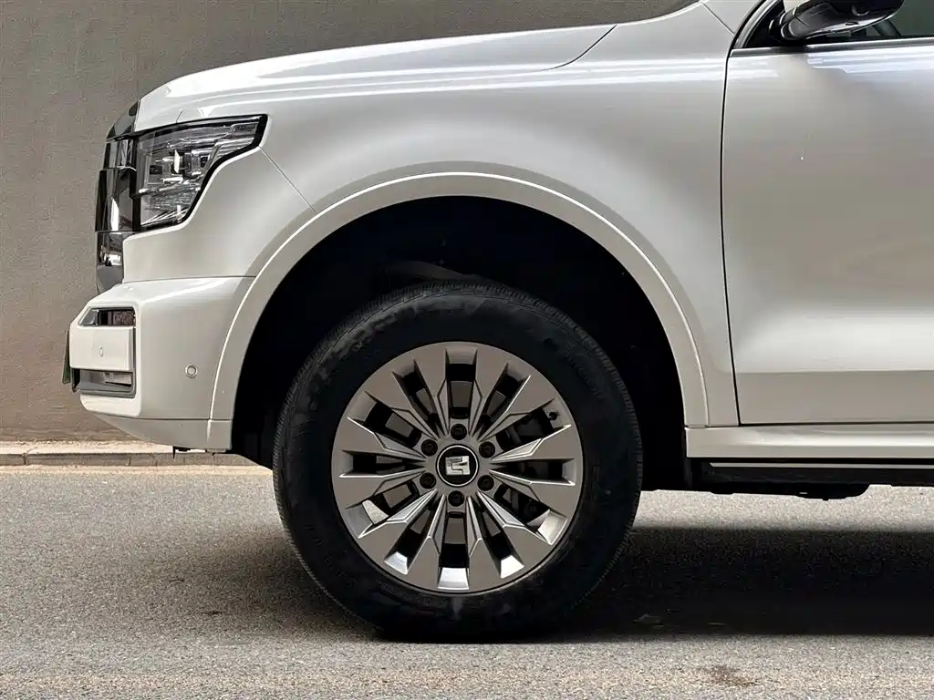 TANK TANK 500 NEW ENERGY