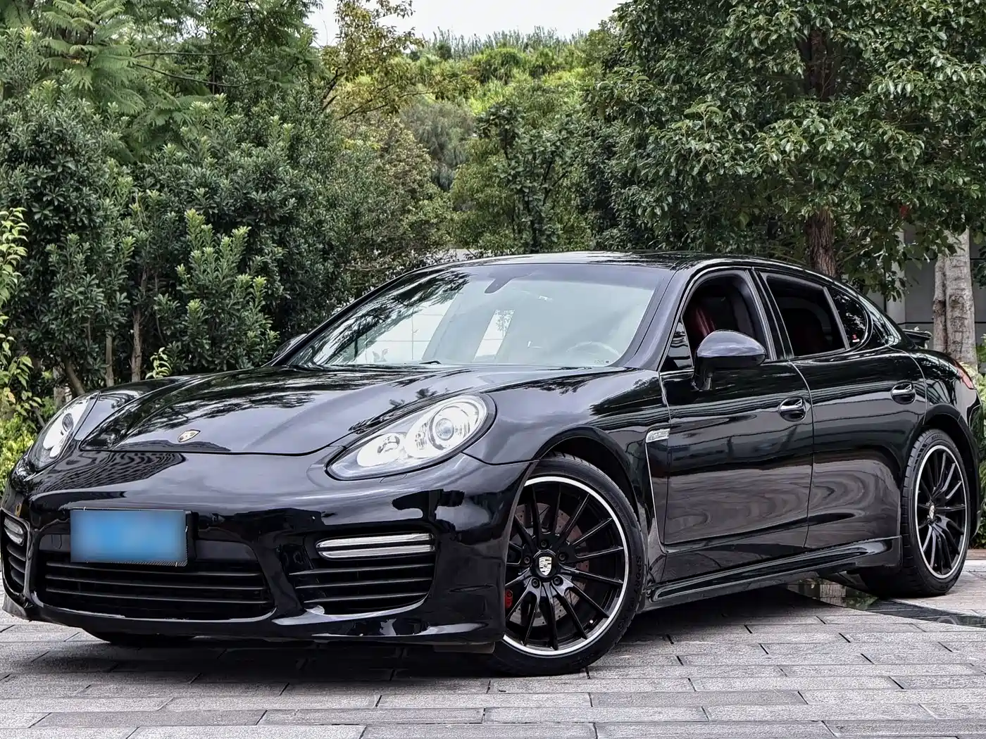 Porsche Panamera 2010 Porsche Panamera Turbo 4.8T