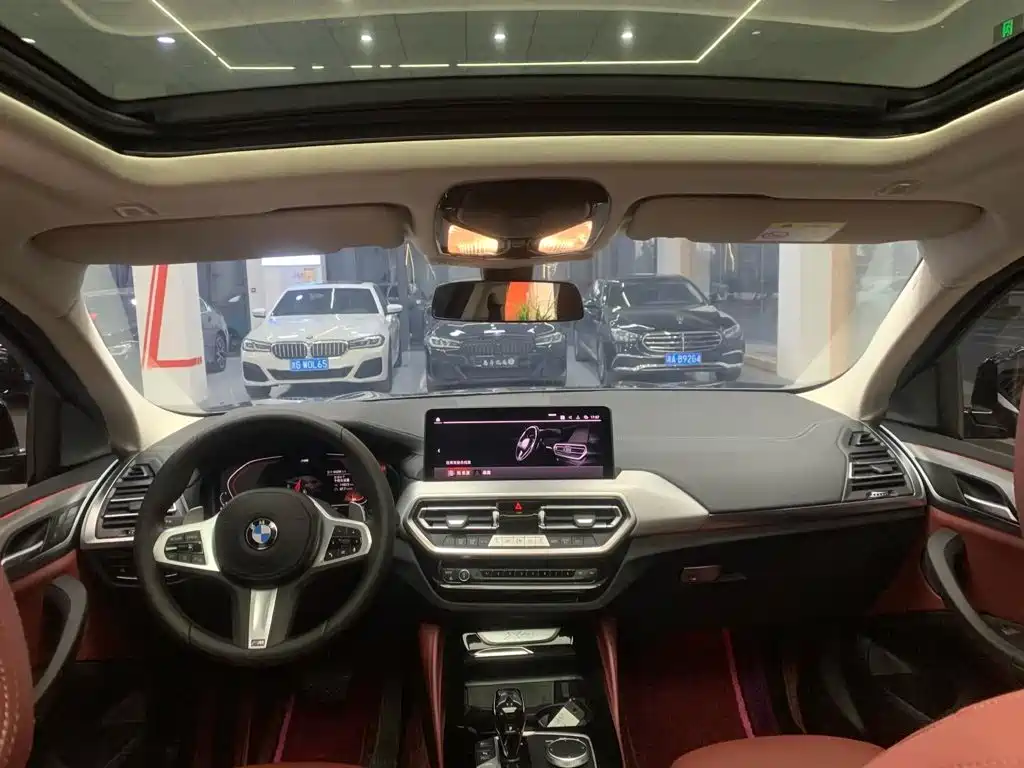 2024 BMW X4
