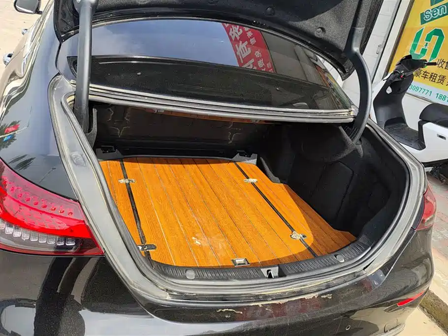 Mercedes-Benz E-Class 2019 E 260 L фото 4