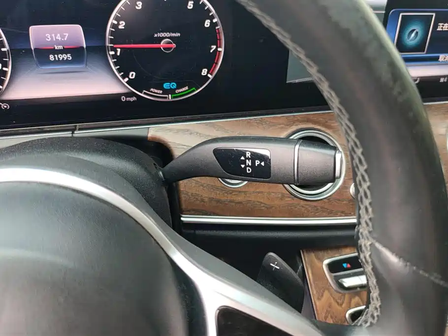 Mercedes-Benz E-Class 2019 E 260 L фото 16