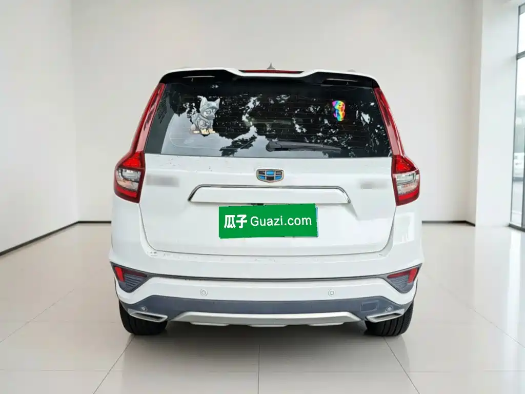 Фото 3 - Geely Emgrand X6