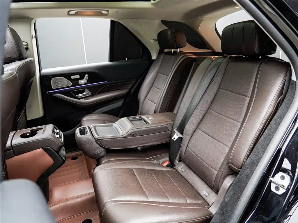 Mercedes-Benz GLE 2021 GLE 350 4MATIC Fashion фото 11