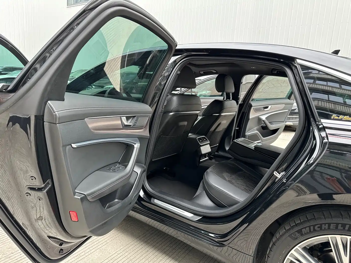 Audi A6L 2021 55 TFSI quattro Flagship Dynamic фото 11