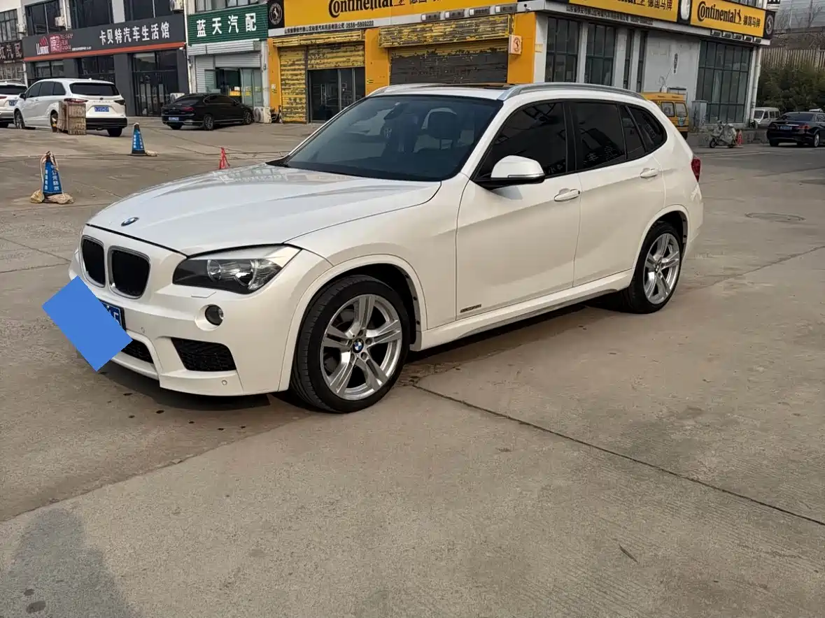 BMW X1 2015 Model sDrive18i Fashion Advanced Edition