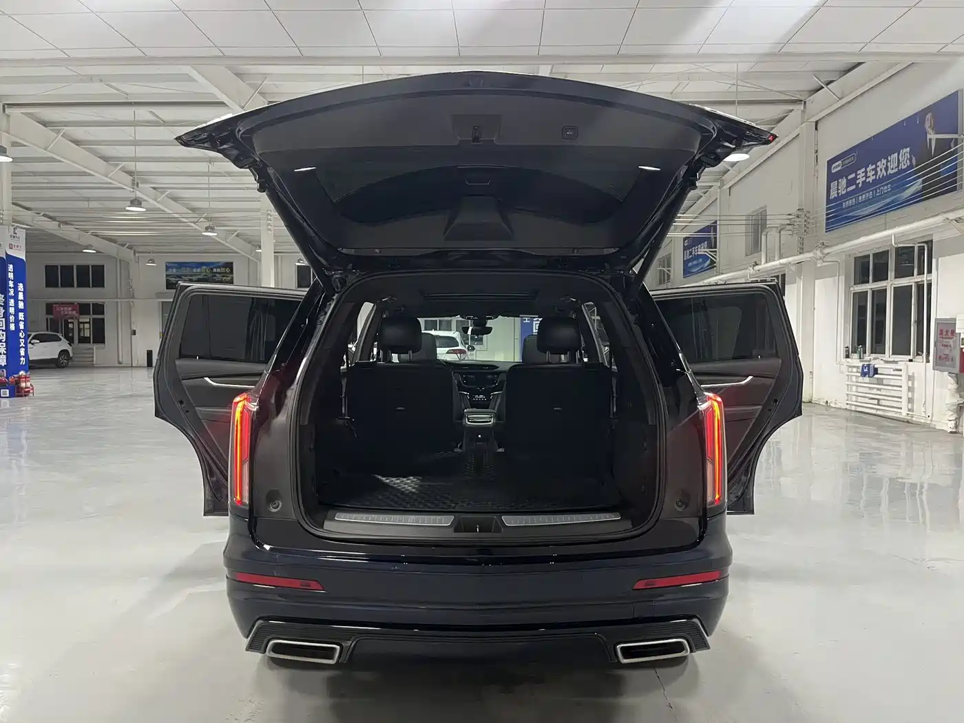 Cadillac XT6 2023 2022 2.0T 6-Seater 4WD Premium Edition