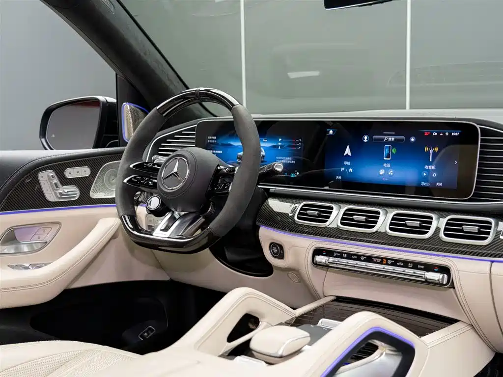 Mercedes-Benz GLS AMG 2024 AMG GLS 63 4MATIC+ фото 14