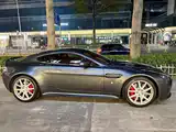 Фото 3 - Aston Martin Vantage