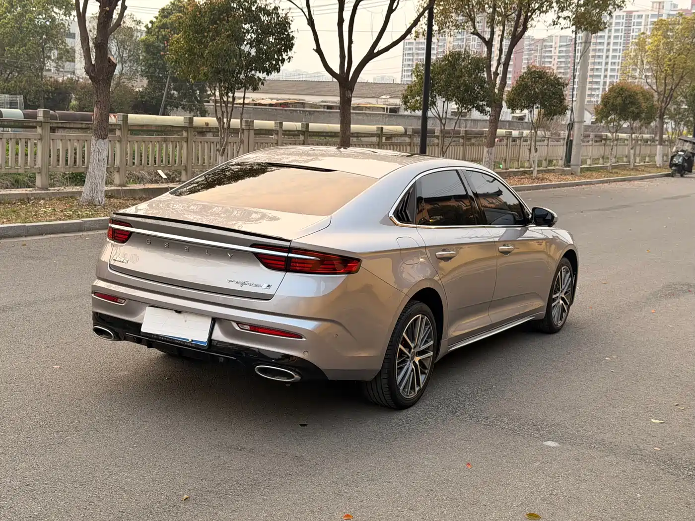 GEELY AUTOMOBILE XINGRUI