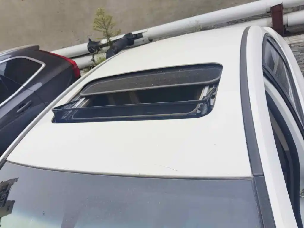 Photo 6 - Buick Excelle