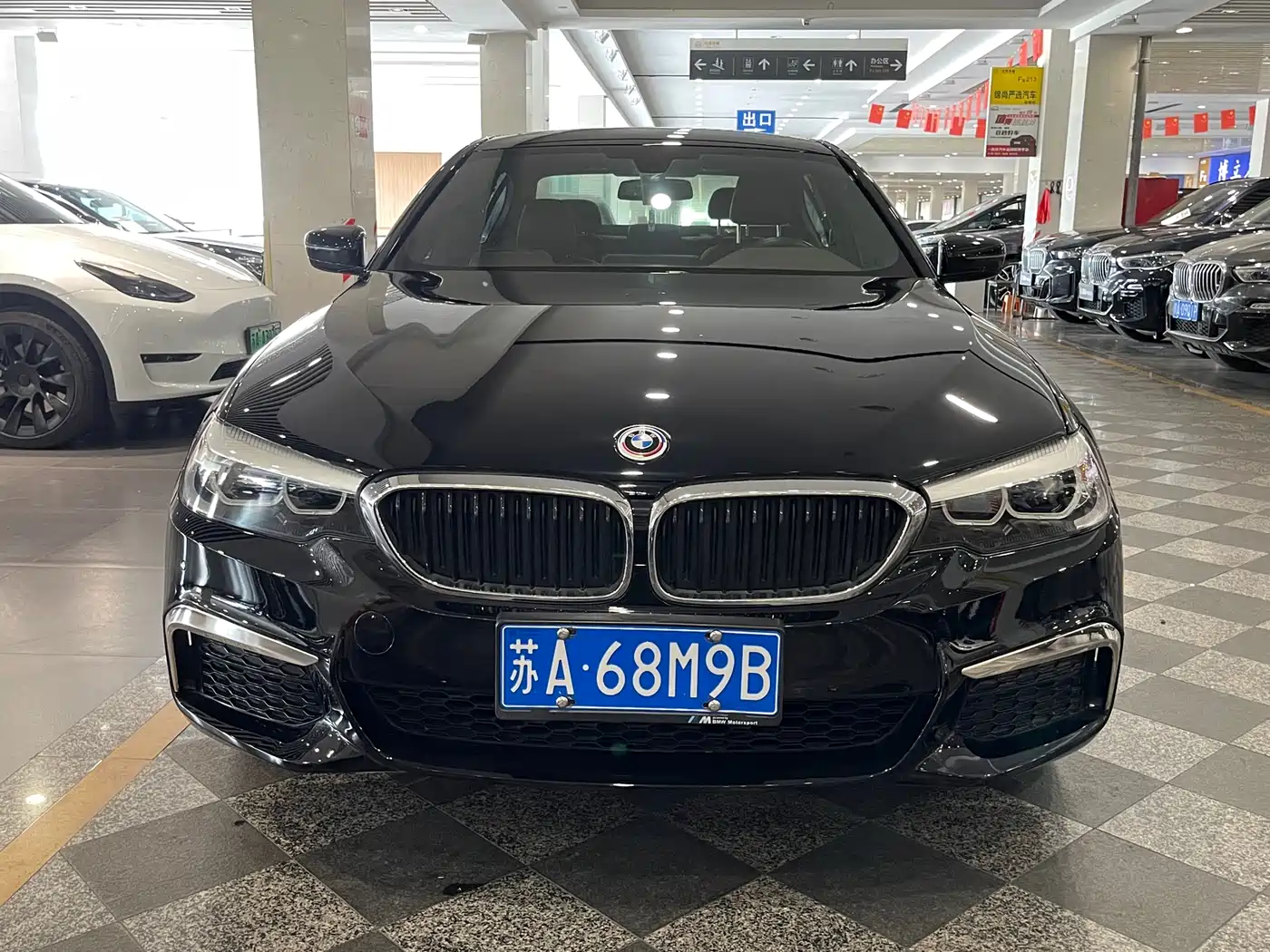 BMW 5 Series 2020 525Li M Sport Package фото 2