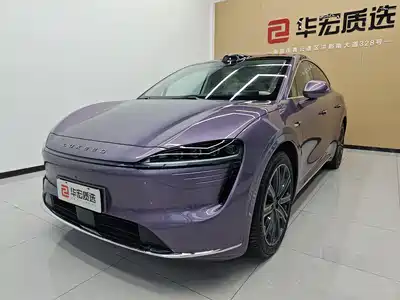 Luxeed R7